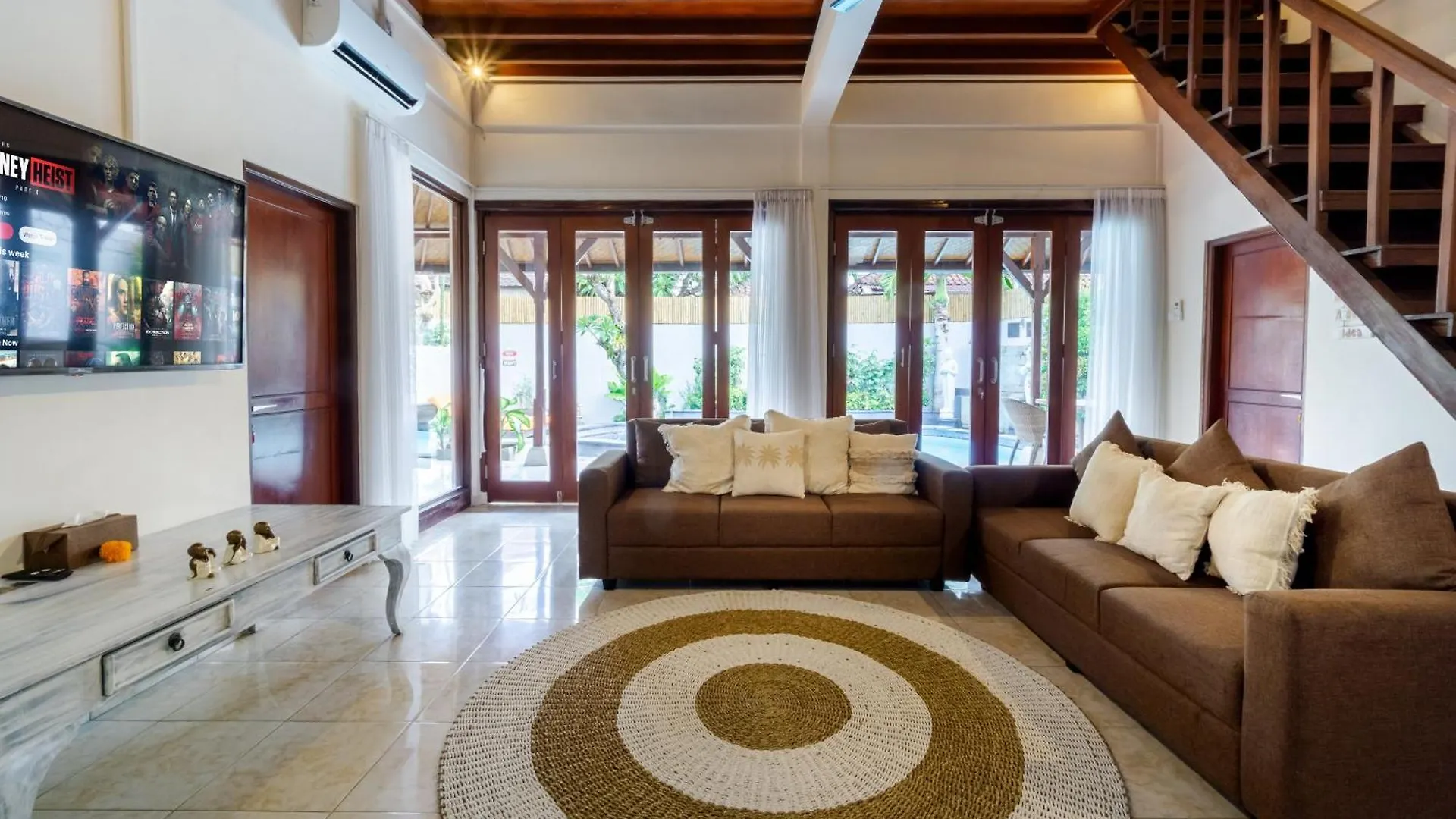 Villa Simara Seminyak  Indonesia