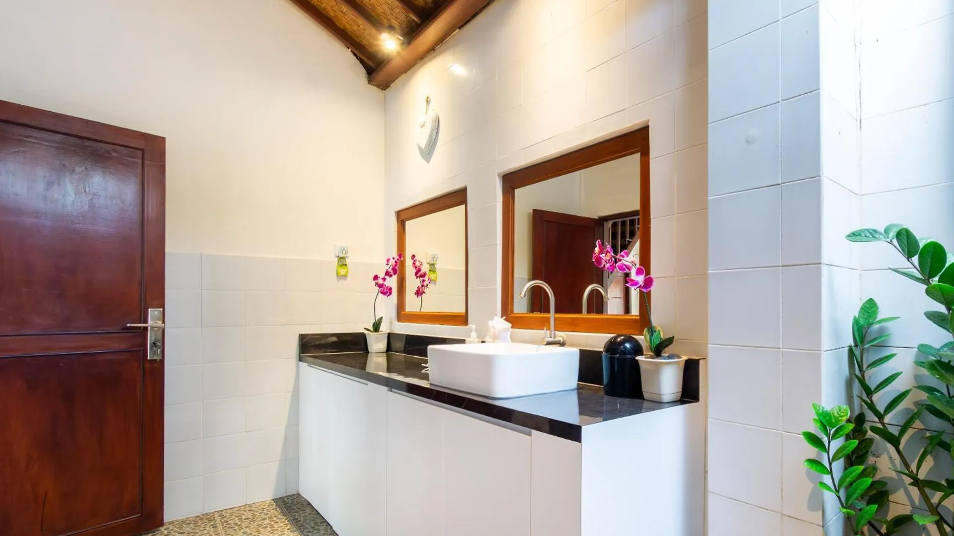 Villa Simara Seminyak