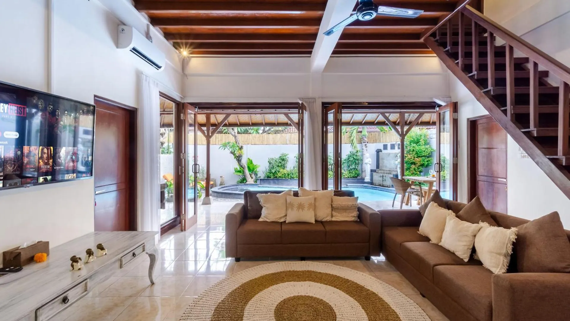 Villa Simara Seminyak  0*, Seminyak (Bali)